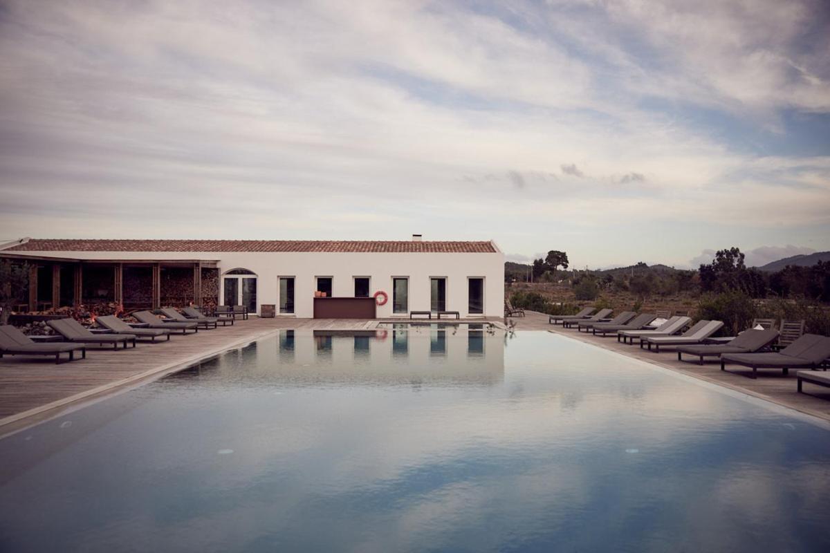 Craveiral Farmhouse By Belong Staying & Feeling São Teotónio 외부 사진